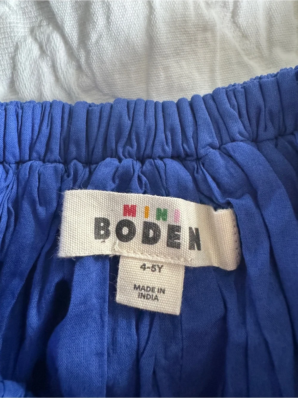 Mini Boden cross back embroidered dress